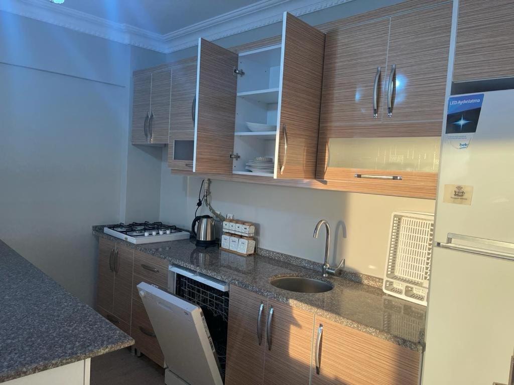 Yalova Apartments Esterno foto