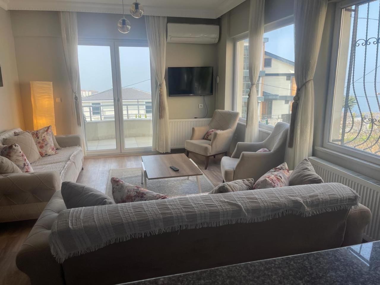 Yalova Apartments Esterno foto