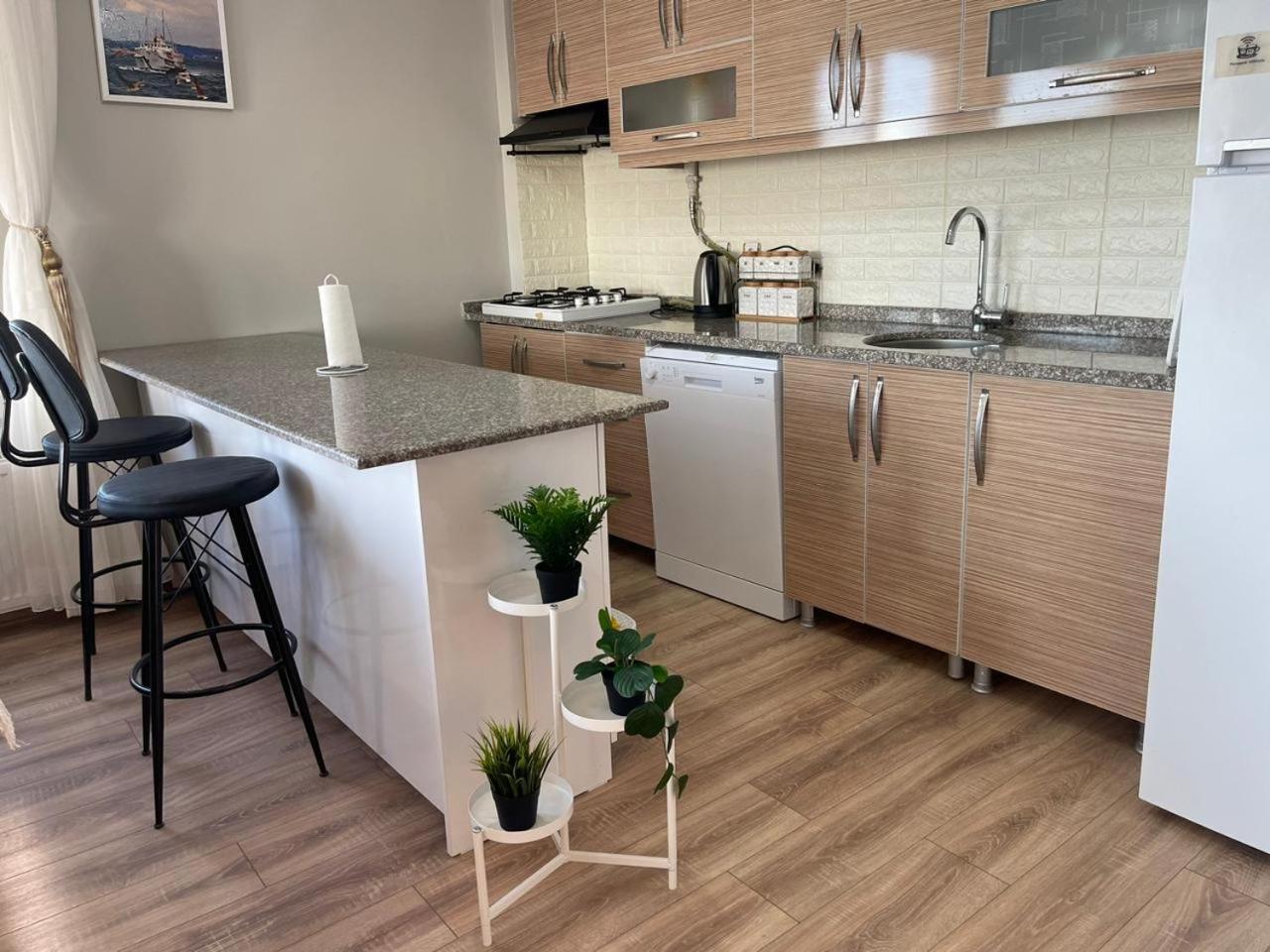 Yalova Apartments Esterno foto